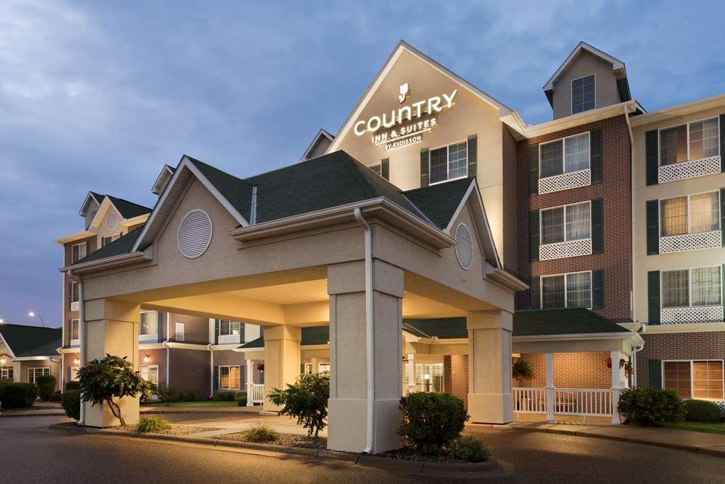 Comfort Inn & Suites St Paul Northeast Vadnais Heights Екстер'єр фото